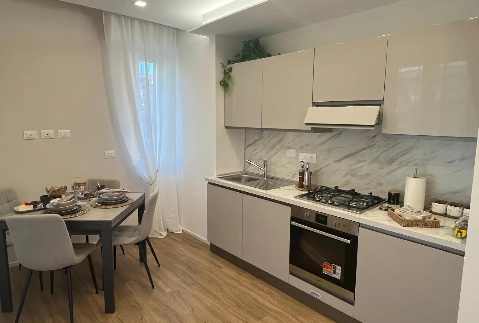 Apartment 800 Mt From The Sea, 2Room Apartment, Ac And Wifi Loano Italy