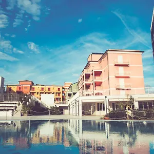 Resort Ai Pozzi Village &, Loano